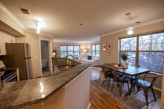 39 Buttles Ave in Columbus, OH - Building Photo - Building Photo