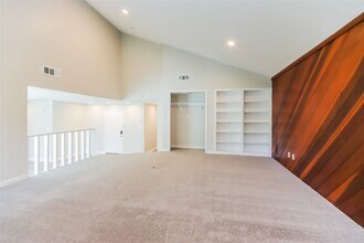 1911 Hamlin Valley Dr in Houston, TX - Building Photo - Building Photo