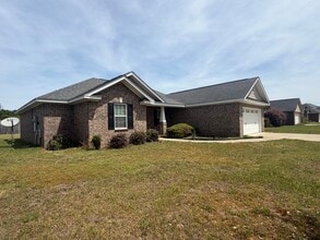 2850 Foxcroft Cir in Sumter, SC - Building Photo - Building Photo