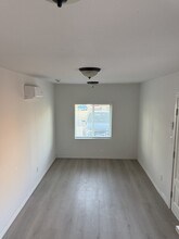 631 N Brierwood Ave in Rialto, CA - Foto de edificio - Building Photo