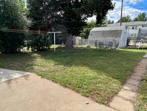 959 Park Ave in Dickinson, ND - Building Photo - Building Photo