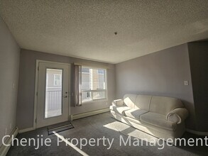 7331 Terwillegar Dr S NW in Edmonton, AB - Building Photo - Building Photo