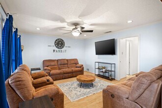 1424 Cobblestone Dr, Unit SI ID1492738P in Desoto, TX - Building Photo - Building Photo