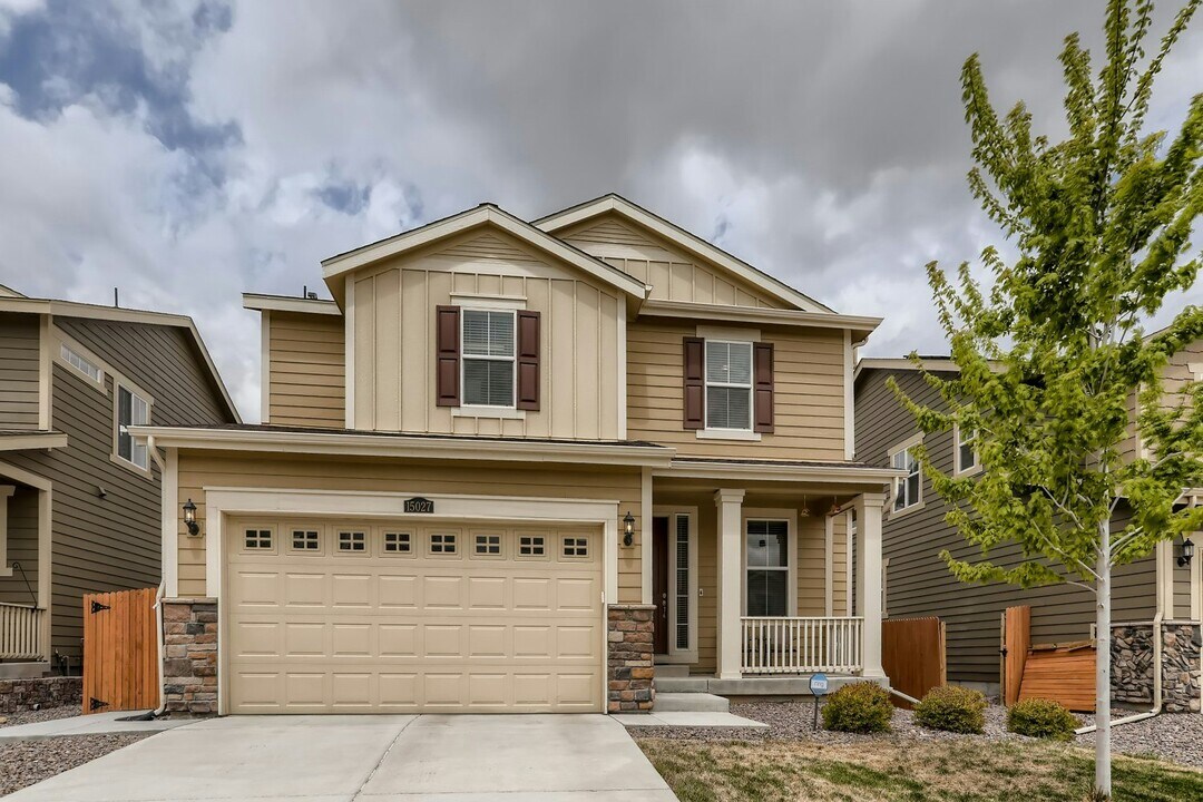15027 Chicago St in Parker, CO - Building Photo