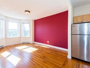 85 Park Dr in Boston, MA - Foto de edificio - Building Photo