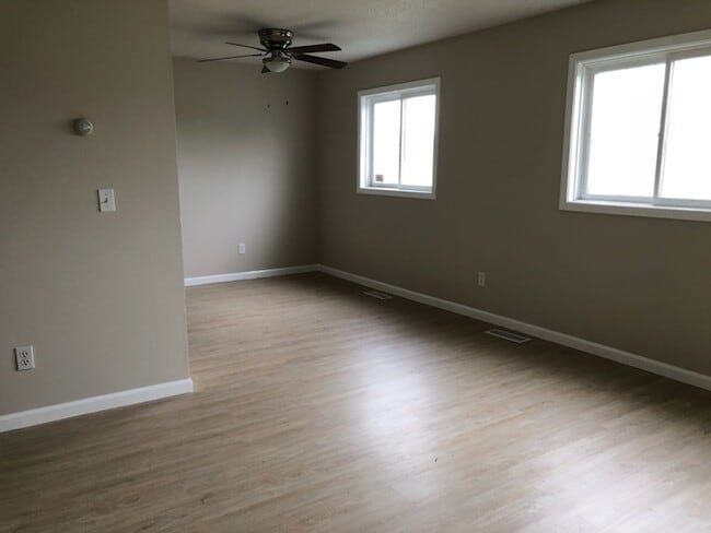 3363 Mahoney Dr in Traverse City, MI - Building Photo - Building Photo