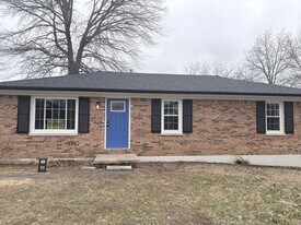 103.5 Ann Dr in Lawrenceburg, KY - Building Photo