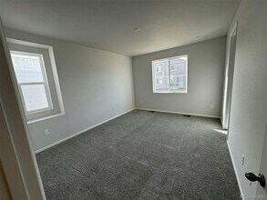 9823 Ceylon St in Commerce City, CO - Building Photo - Building Photo