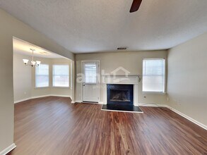 921 Reda Ct in Mcdonough, GA - Building Photo - Building Photo