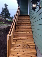1737 SE Kane St in Roseburg, OR - Building Photo - Building Photo
