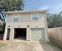 1023 W Gardner St in Houston, TX - Building Photo - Building Photo