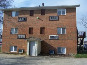 Feyhurst Apartments in Louisville, KY - Building Photo - Building Photo