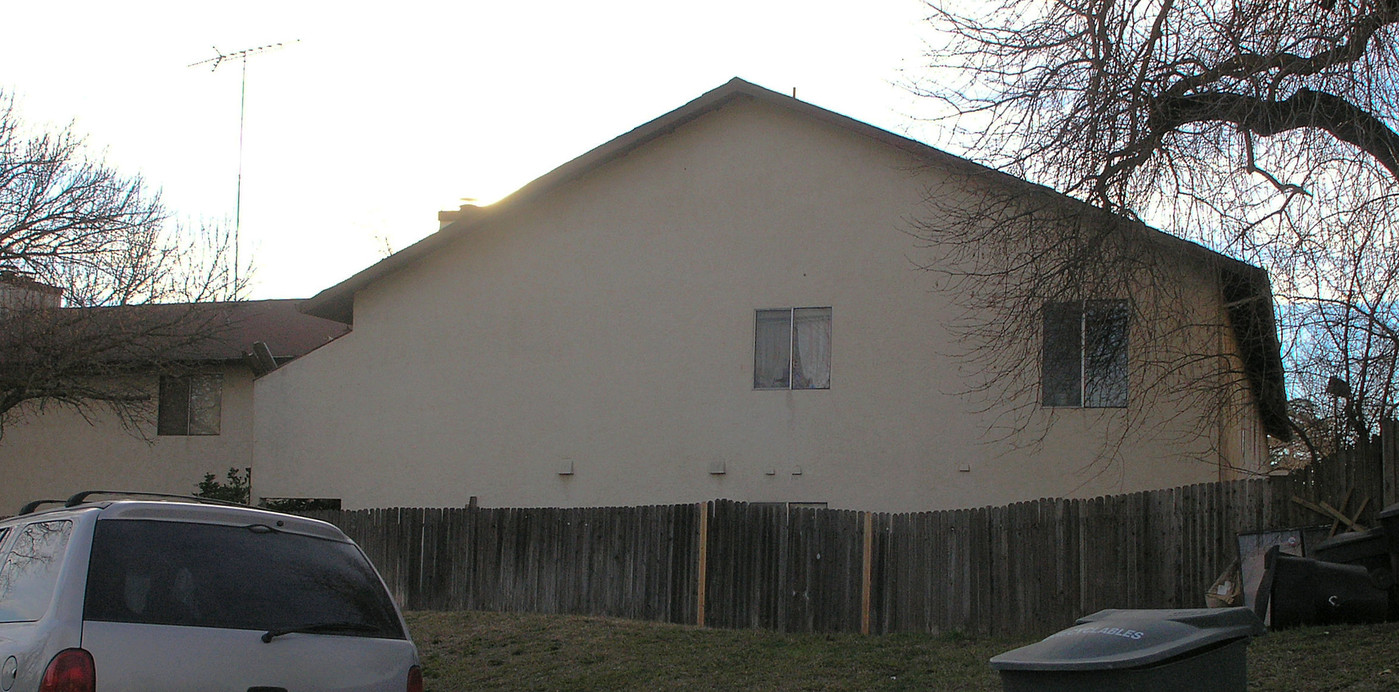 Bal Tierra Apartments in Fair Oaks, CA - Foto de edificio