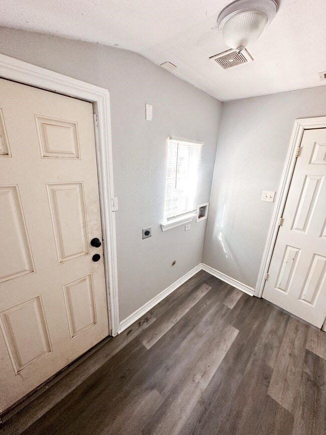 2522 Rosalie St in Houston, TX - Foto de edificio - Building Photo