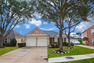 2811 Eros Ln in Missouri City, TX - Building Photo