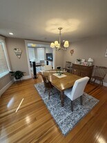 538 Main St, Unit 2 in Stoneham, MA - Building Photo