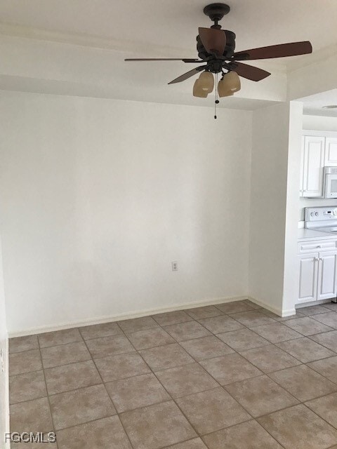 property at 8450 Kingbird Loop