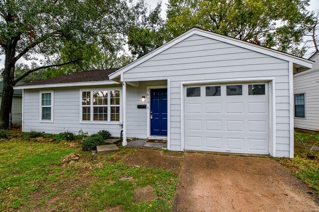 1619 Viking Dr in Houston, TX - Building Photo - Building Photo