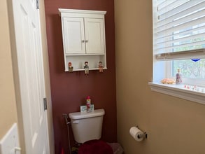 6233 SW 208th Ter in Beaverton, OR - Building Photo - Building Photo