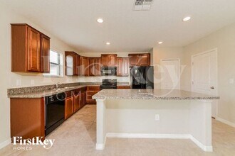 12613 Lemon Pepper Dr in Riverview, FL - Building Photo - Building Photo