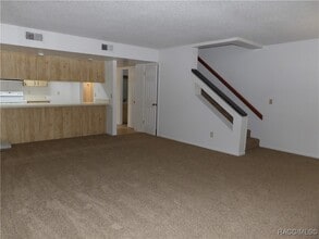 9785 E Goldfinch Ln in Inverness, FL - Building Photo - Building Photo