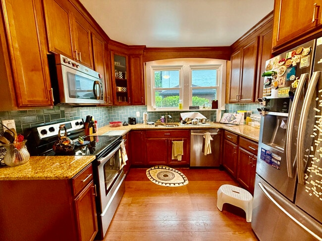 32 Miller Ave in Tarrytown, NY - Building Photo - Building Photo