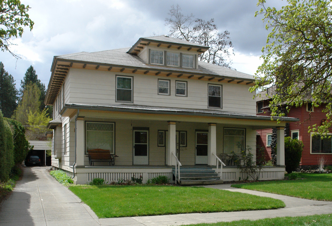 2109 W Pacific Ave in Spokane, WA - Building Photo