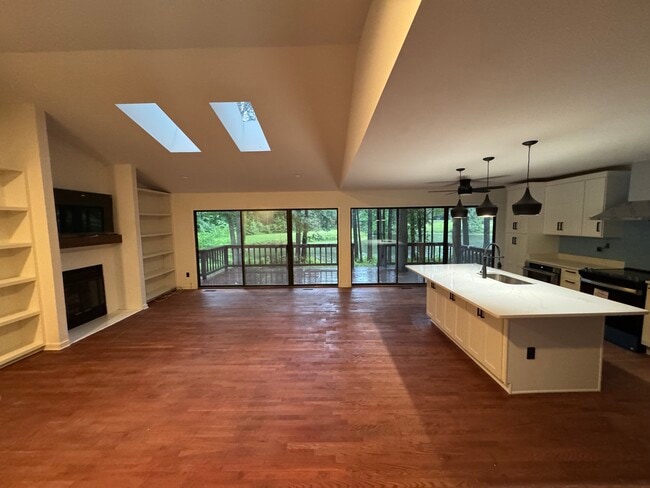 3106 Three Bridges Rd in Midlothian, VA - Building Photo - Building Photo