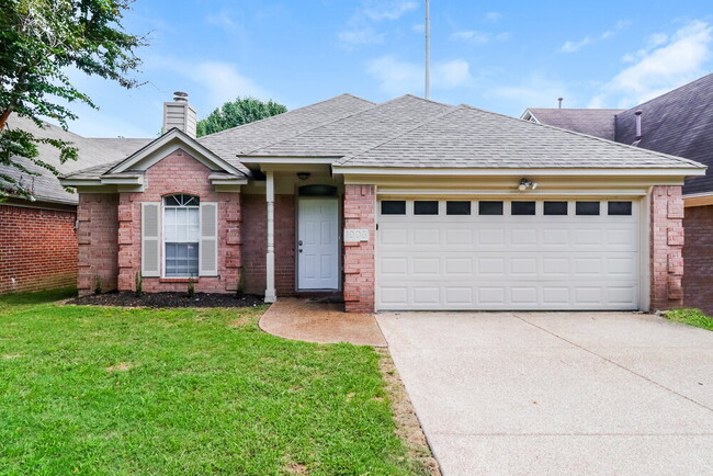 property at 1006 Nolan Ln