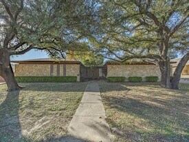 4615 Ranch View Rd in Fort Worth, TX - Building Photo