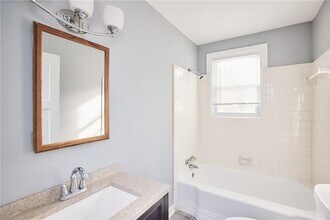 3323 Midway Rd in Decatur, GA - Building Photo - Building Photo