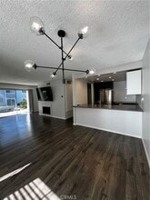 1326 W Park Western Dr in Los Angeles, CA - Building Photo - Building Photo