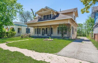 204 Mt Vernon Ct in San Antonio, TX - Building Photo - Building Photo