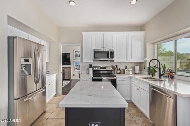 16643 S 15th St in Phoenix, AZ - Building Photo - Building Photo