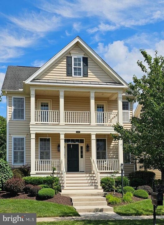 15508 Fog Mountain Cir in Haymarket, VA - Building Photo
