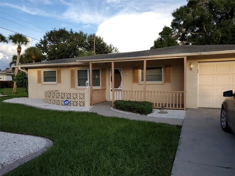 491 S Venice Blvd in Venice, FL - Building Photo