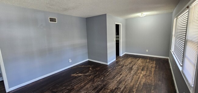 1115 S Quentin St in Wichita, KS - Building Photo - Building Photo