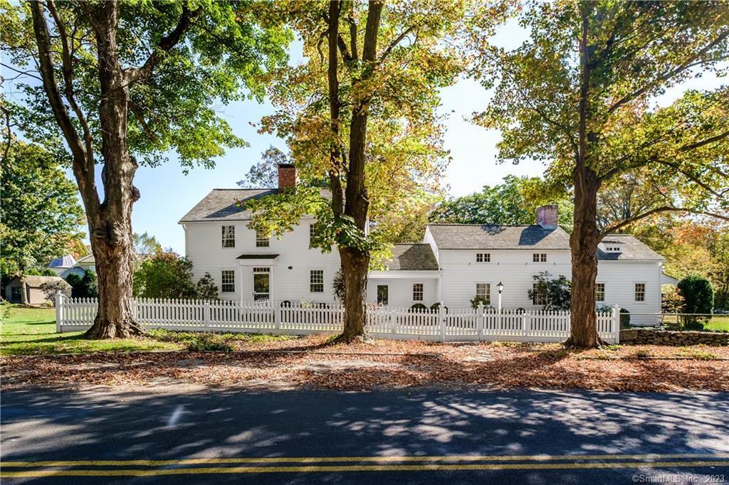 2081 North St in Fairfield, CT - Building Photo