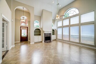 16403 Knightrider Dr in Spring, TX - Building Photo - Building Photo