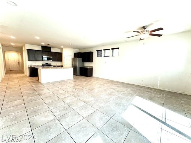 5708 Akula Bay St in North Las Vegas, NV - Building Photo - Building Photo