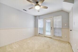 5314 Blossom St in Houston, TX - Building Photo - Building Photo
