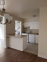 490 Veterans Dr in Barrie, ON - Building Photo - Building Photo