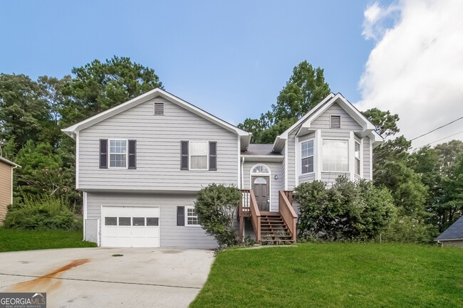 property at 219 Hampton Dr