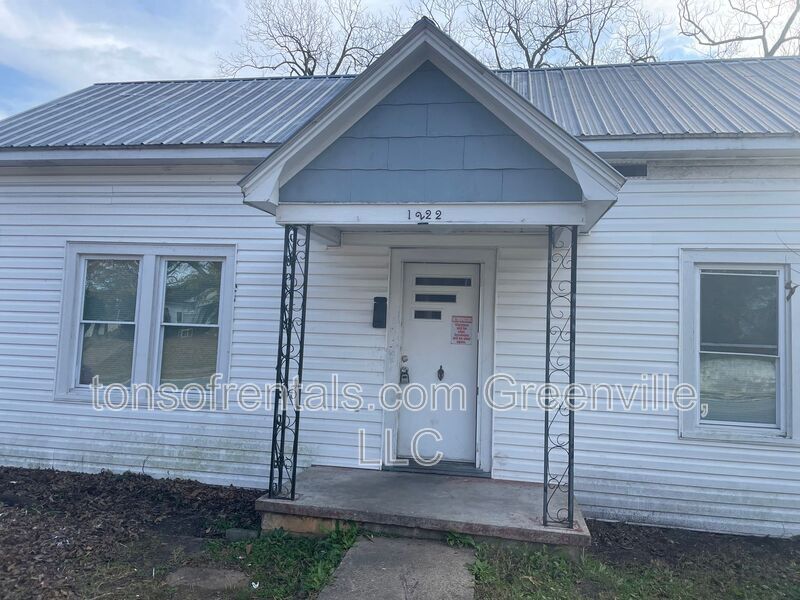 1222 N Limestone St in Gaffney, SC - Building Photo