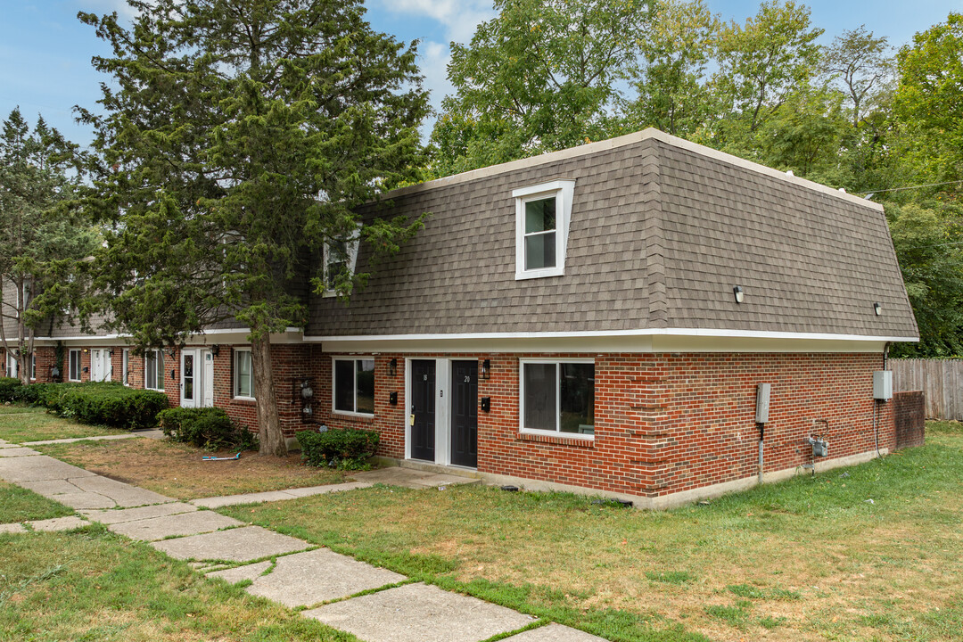 Townhouse Court Apartments in Dayton, OH - Building Photo