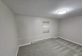 16 Brook St in Montgomery, PA - Building Photo - Building Photo