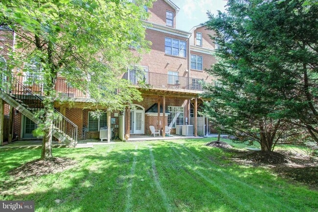 8639 Terrace Garden Way in Bethesda, MD - Building Photo - Building Photo