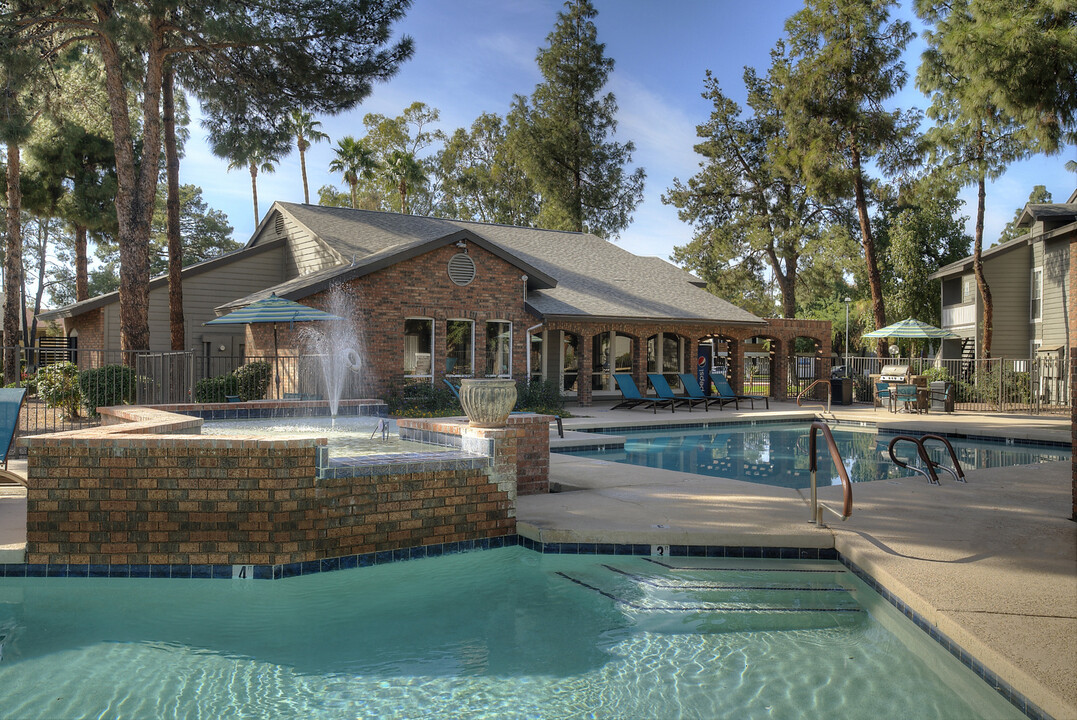 Cobblestone in Phoenix, AZ - Building Photo