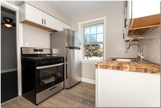 West Park Lofts in Cleveland, OH - Foto de edificio - Interior Photo