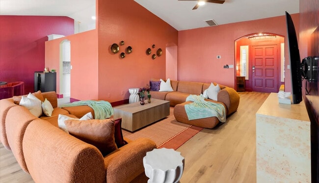 2431 E Laurel St in Mesa, AZ - Building Photo - Building Photo